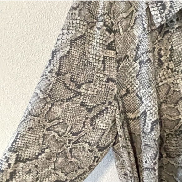 Host Pick 1. State Snake Print Maxi Dress Grey 1x - Picture 6 of 13